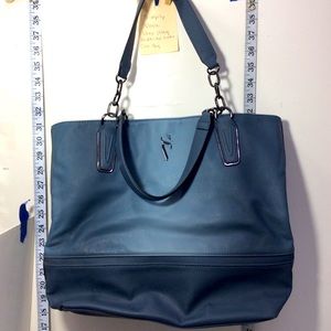 Simply Vera Rockbridge Leather Tote